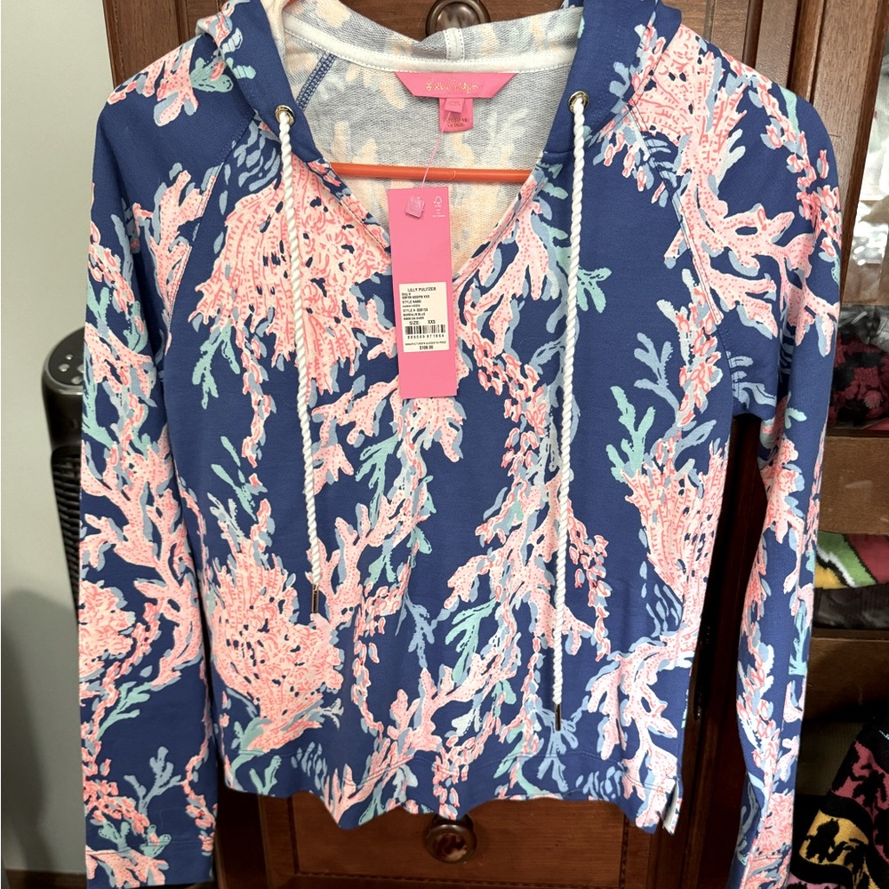 Nwt Lilly Pullitzer cropped hoodie